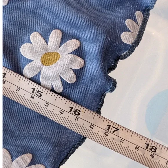 Uncivilized VTG 90s Y2K Daisy Polo Shirt Women S Blue Floral V-Neck Baby Tee - Picture 6 of 8